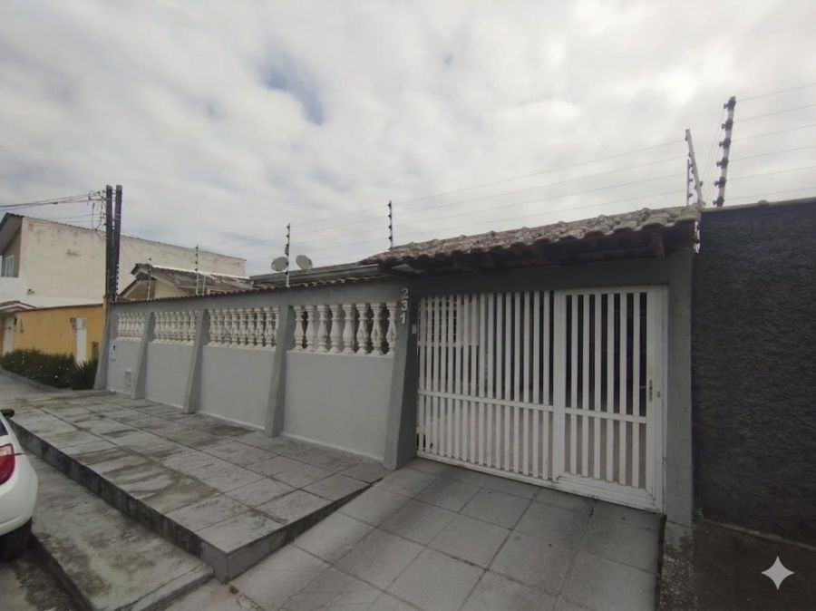Casa - Venda - Jardim Igua�u - Paranagu� - PR